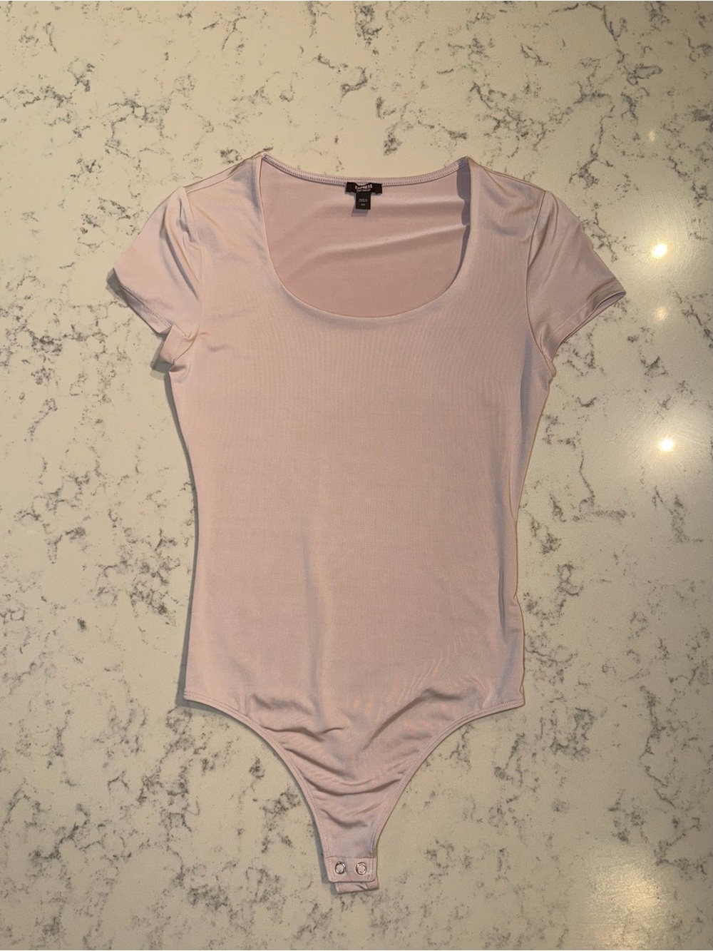 Express Light Pink Body Contour Scoop Neck Short Sleeve Bodysuit - XS